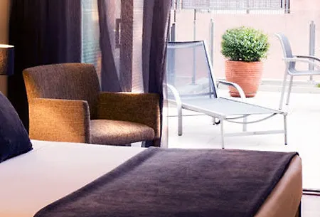 Ξενοδοχείο Casa Elliot 4*
