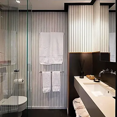 Casa Elliot 4* Βαρκελώνη