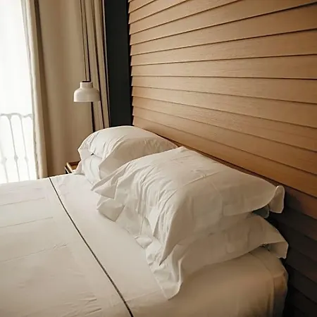 Hotel Casa Elliot 4*