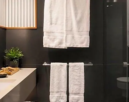 Casa Elliot Hotel 4*