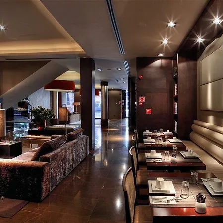 Casa Elliot Hotel 4*