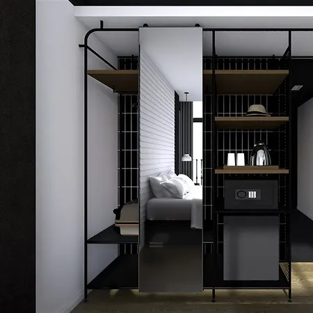 Casa Elliot Hotel 4*