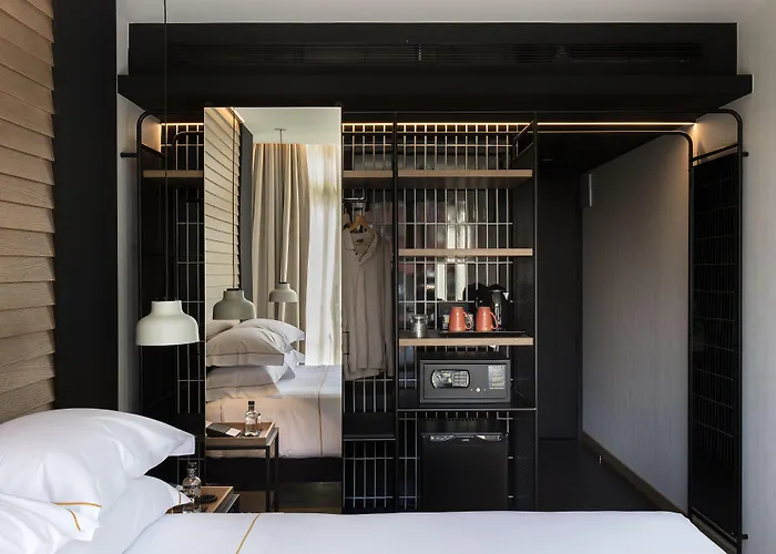 Hotel Casa Elliot 4*