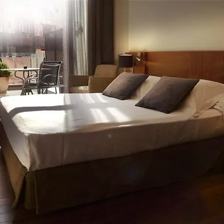 Casa Elliot 4* Barcelona