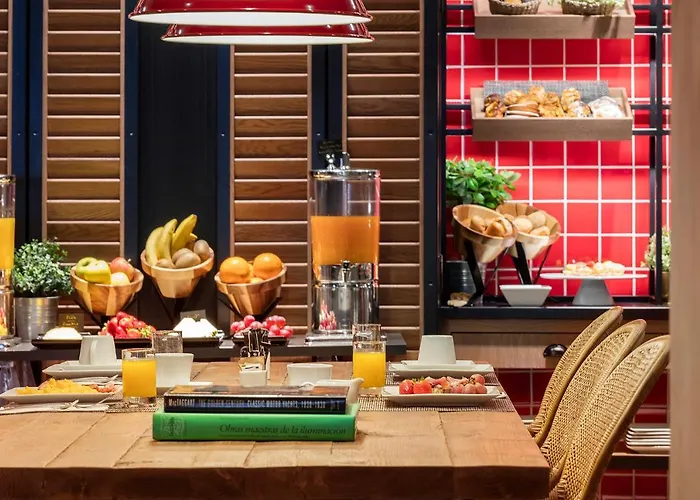 Otel Casa Elliot 4*