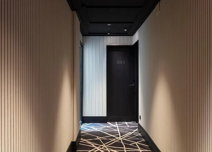 Casa Elliot Hotel 4*