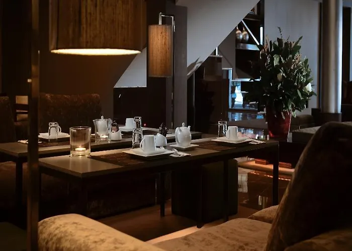Casa Elliot Otel 4*